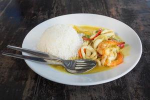 gambero tailandese dell'alimento in pasta di curry foto