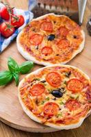 mini pizza vegetariana foto