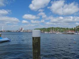 la città di Flensburg sul Mar Baltico foto