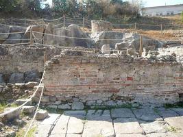 rovine delle terme romane a fordongianus foto