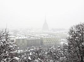 hdr torino vista sotto la neve foto