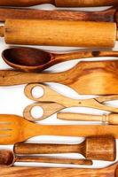 utensili da cucina in legno foto