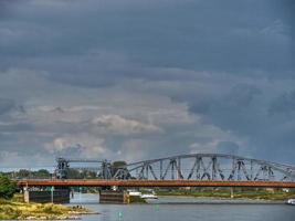 zutphen presso il fiume ijssel nei Paesi Bassi foto