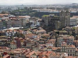 il fiume Douro e la città di porto foto