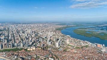 bella immagine aerea della città di natale, rio grande do norte, brasile. foto