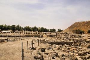 una vista dell'antica città romana di Beit Shean in Israele foto