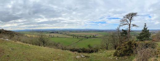 una vista della campagna dello Shropshire a haughmond hill foto