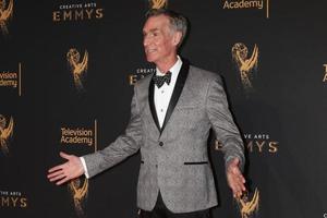 los angeles, 9 settembre - Bill Nye ai Creative Emmy Awards 2017 al microsoft theater il 9 settembre 2017 a los angeles, ca foto