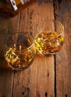 whisky bourbon in un bicchiere