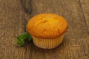 muffin dolce gustoso servito alla menta foto