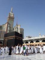 mecca, arabia saudita, maggio 2022-persone al masjid al haram foto