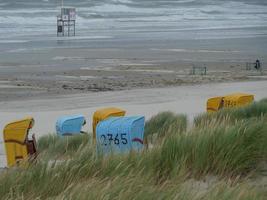 sulla spiaggia dell'isola di juist foto