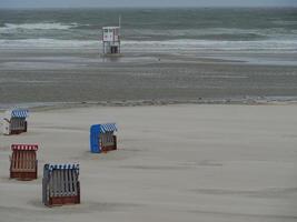 sulla spiaggia dell'isola di juist foto