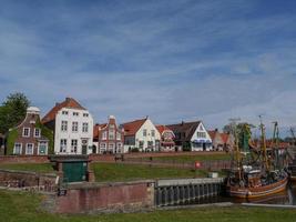 greetsiel sulla costa tedesca del mare del nord foto