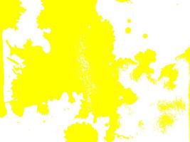 punto di colore giallo acquerello schizzi di vernice su sfondo di carta bianca foto