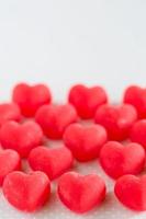 San Valentino cuore rosso caramelle dolci verticali