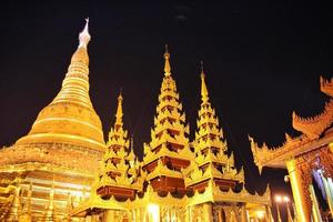 Pagoda di Shwedagon, Yangon, Myanmar foto