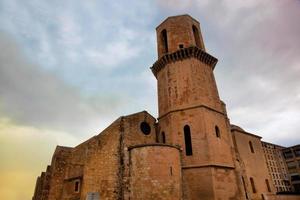 chiesa di saint laurent, marsiglia, francia. foto