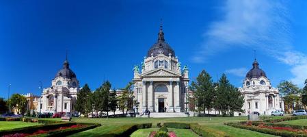 budapest, ungheria, 2022 - bagni termali szechenyi, budapest, ungheria foto