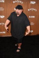 los angeles, 28 agosto - gabriel iglesias alla premiere del tappeto rosso mayans mc al tcl teatro cinese imax il 28 agosto 2018 a los angeles, ca foto