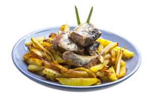 patate fritte con saury foto