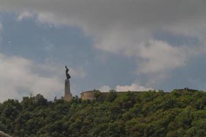 collina di gellert a budapest foto