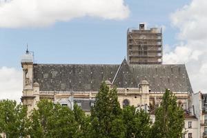 edificio storico a parigi francia foto