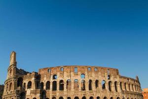 Colosseo a Roma, Italia foto