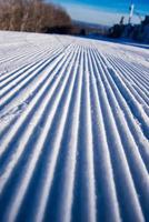 pista da sci velluto a coste inverno neve snowboard mattina foto