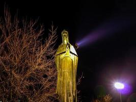 hdr statua della vergine maria a torino foto