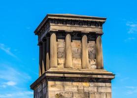 hdr john playfair monumento sulla collina di calton a edimburgo foto