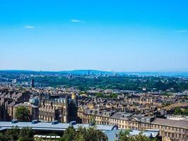 hdr vista aerea di edimburgo da calton hill foto