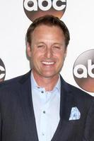 los angeles, 10 gennaio - chris harrison alla festa disney abc tv tca inverno 2017 al langham hotel il 10 gennaio 2017 a pasadena, ca foto