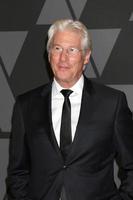 los angeles nov 11 - richard gere all'ampas 9° premio annuale dei governatori alla sala da ballo dolby l'11 novembre 2017 a los angeles, ca foto