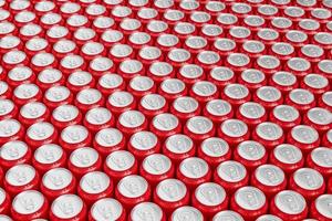illustrazione 3d. set di molte lattine di alluminio metallico rosso. lattine per bevande foto