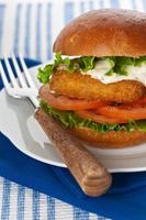 hamburger di pesce foto