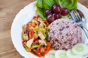 pollo e verdure mescolare con riso
