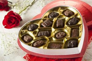 scatola di cioccolatini gourmet per San Valentino foto