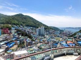 città di busan, corea del sud, 2022 - vista sul villaggio della cultura gamcheon foto