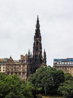 hdr walter scott monumento a edimburgo foto