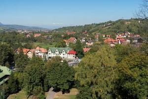 vista della crusca dal castello di dracula a crusca transilvania romania il 20 settembre 2018 foto