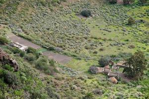 fattoria abbandonata in un cratere vulcanico a gran canaria foto