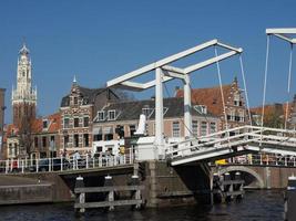 la città olandese di haarlem foto