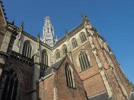 la città di haarlem nei Paesi Bassi foto