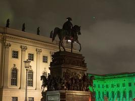 berlino di notte foto