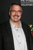 san diego 19 luglio - vince gilligan all'amcs better call saul premiere della stagione 4 sulla horton plaza 8 il 19 luglio 2018 a san diego, ca foto