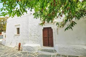 chiesa nel villaggio di chora di folegandros foto