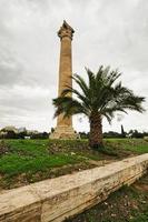 antico tempio di zeus, olympeion, atene, grecia foto