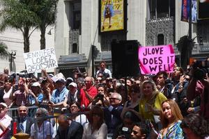 los angeles 20 giugno - atmosfera alla cerimonia della stella della Walk of fame di hollywood per jennifer lopez al w hollywood hotel il 20 giugno 2013 a los angeles, ca foto