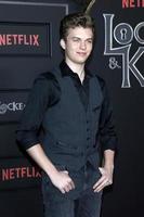 los angeles 5 febbraio - jacob hopkins alla prima proiezione della serie locke e key al teatro egiziano il 5 febbraio 2020 a los angeles, ca foto